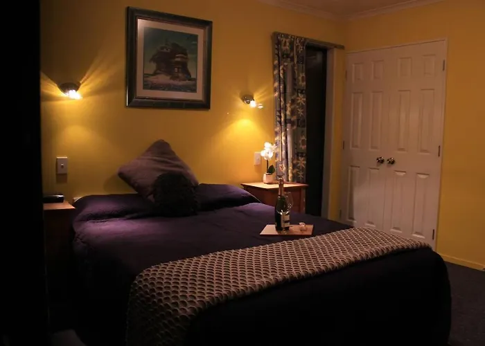 Popular Family And Pet Friendly Modern Cosy Bach Wifi